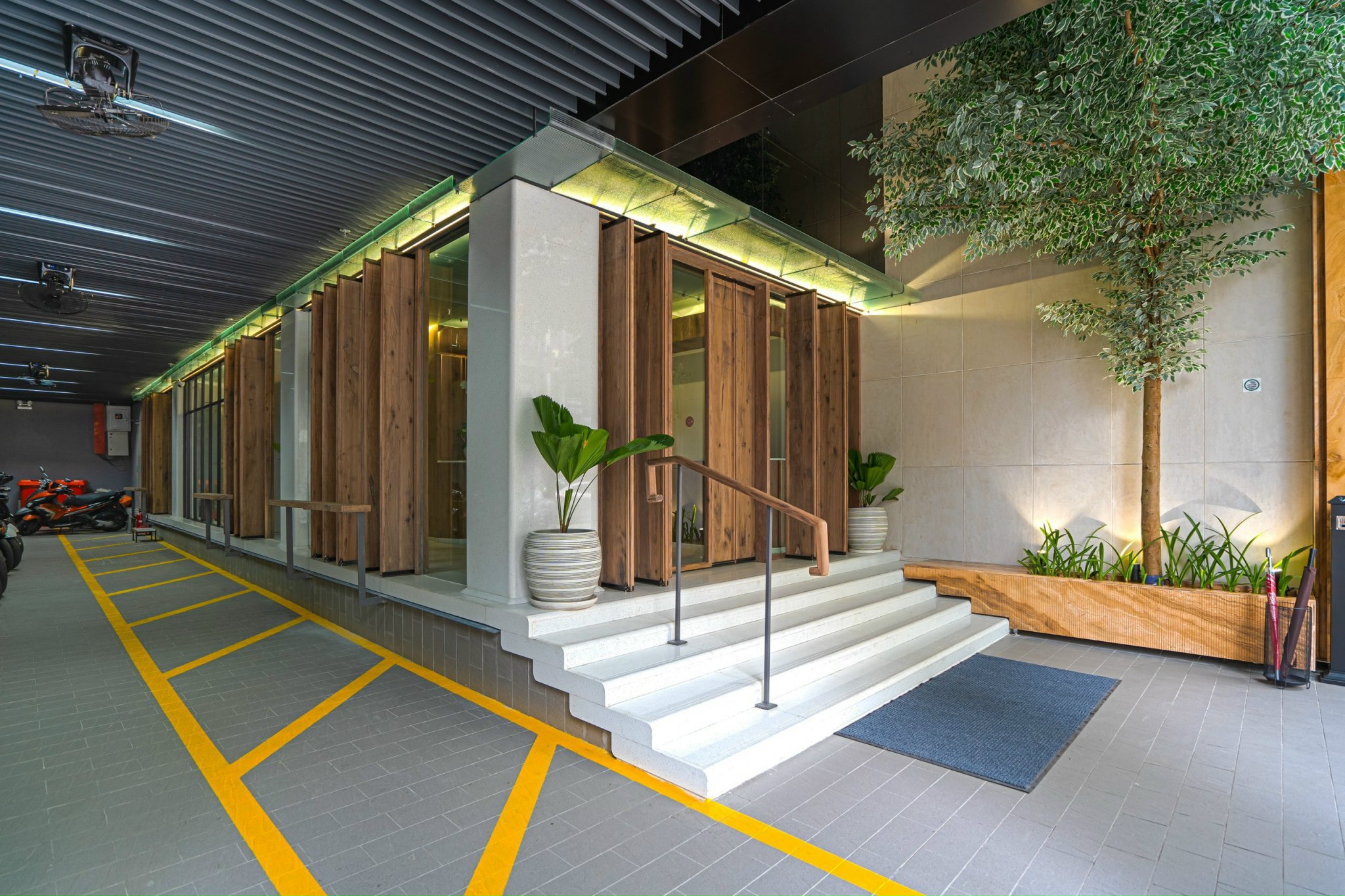 https://sts-vn.com/en/phuong-tower-ha-ba-trung-1672788161